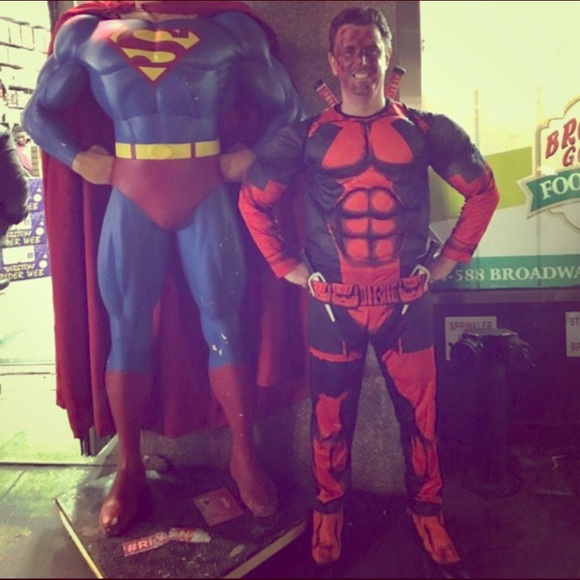 Halloween swords, knifes, and back knife holsters. - Picture 1 of 3